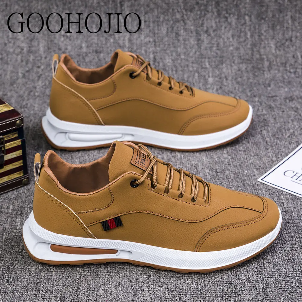 New Men Casual Shoes Male Ourdoor Jogging Trekking Sneakers Lace Up Breathable Shoes Men Comfortable Light Soft Hard-Wearing