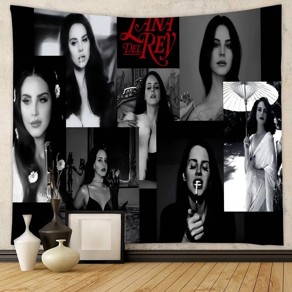 Singer Lana Del Rey… - image