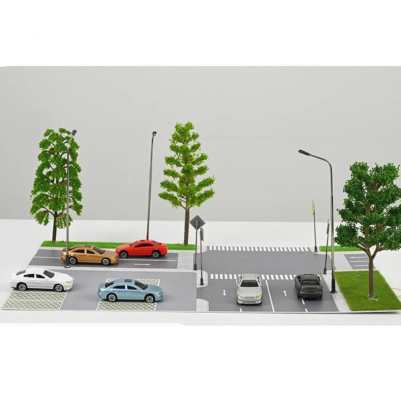 

Parking Lot Model Car Scene Ornament Parking Lot HO Scale Scenery Kits for