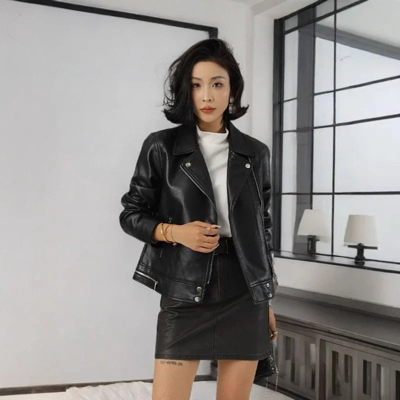 Autumn and Winter Women's Solid Color Casual Faux Leather Jacket Long Sleeved Turndown Collar Zipper Motorcycle Jacket