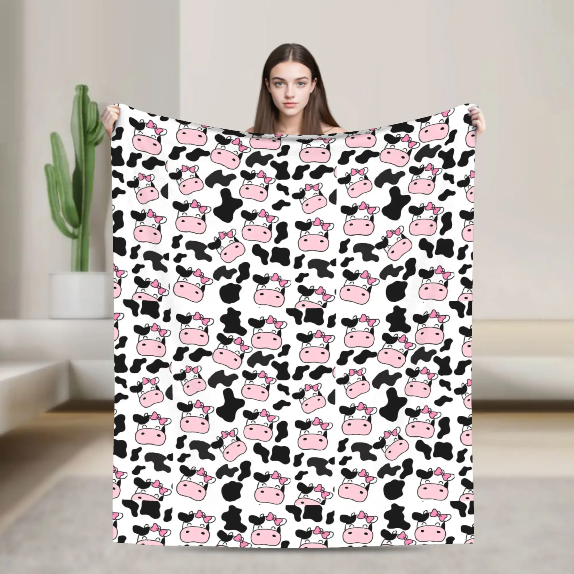 Cute Cow Head With Pink Bow Cow Flannel Blanket Adults Child  Super Soft Throw Blanket Winter Living Room Bedspread Bed Cover