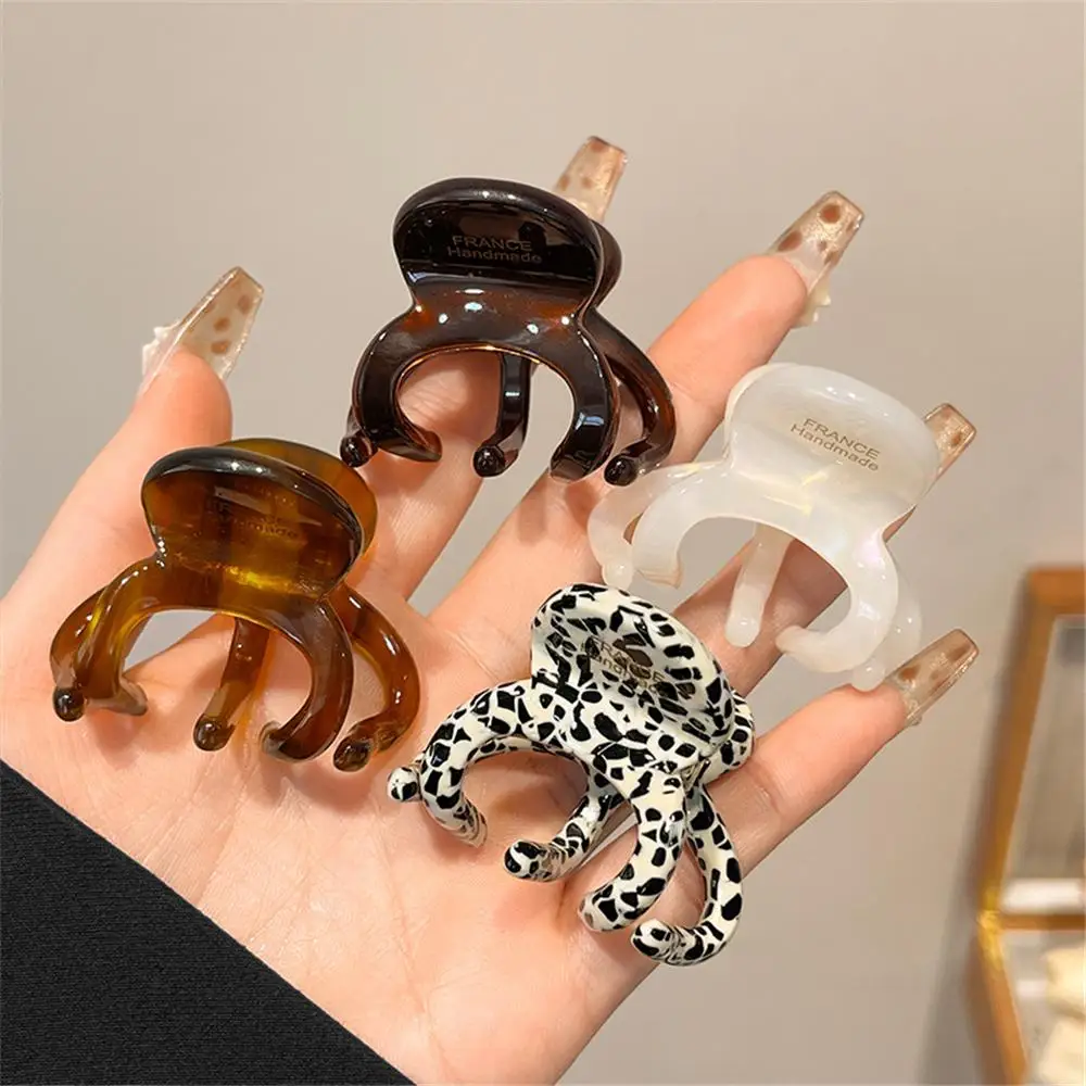 

Trendy French Hair Claw Clips Acetate Elegant Crab Shark Clip Retro High Ponytail Holders for Women Girls