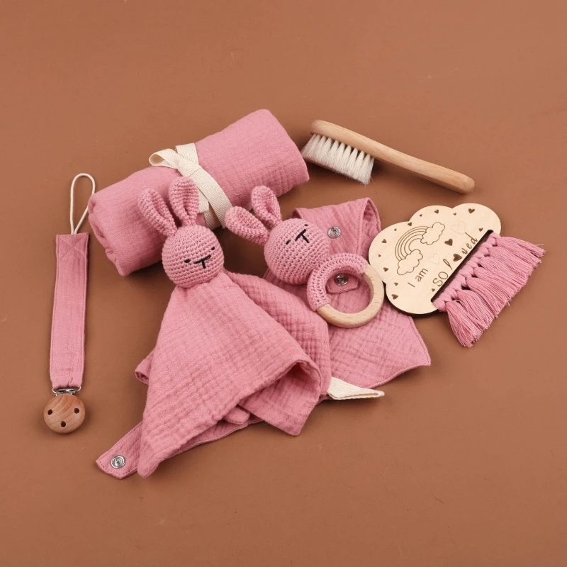 7pcs/set Baby Bath Towel & Teether set Baby Towel Comforter Card Brush & Baby Bibs Baby Bath Towel & Teether set Gift