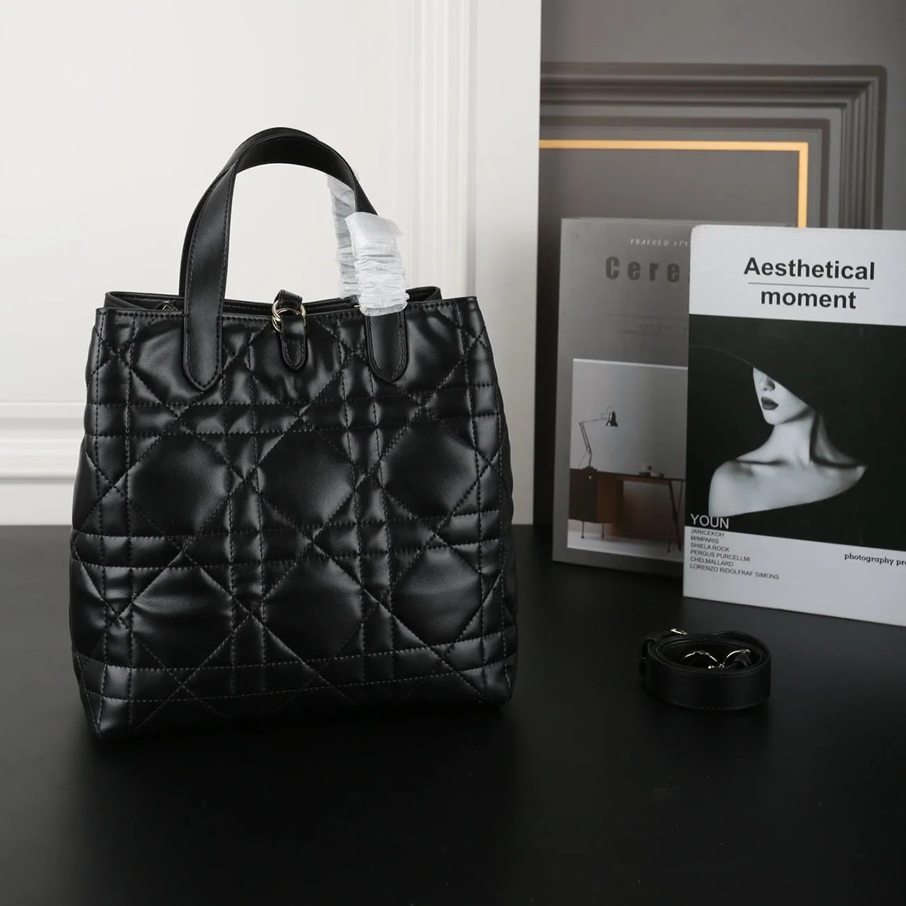 

Leather Vertical Indigus Bag Briti Sle Single oulder Slant Carry Handbag Pure Color Casual Youth Friendly Medium Size