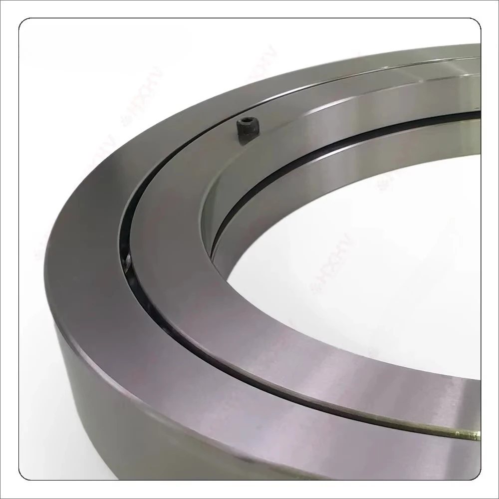 XR496051-905A1 P4 محمل الدوران عالي الدقة |   203.2x279.4x31.75 مللي متر محمل أسطواني متقاطع من الفولاذ الكروم