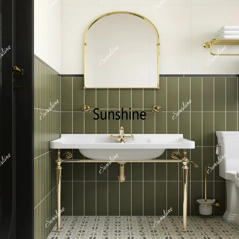 

European retro style floor-to-ceiling washbasin medieval homestay copper bracket ceramic