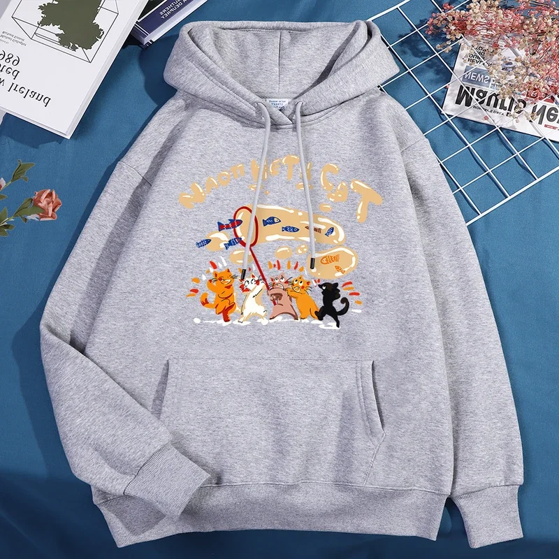 Cats Use Nets To Catch Fish Men Women Hoodie Creativity Loose Pullovers Autumn Fleece Streetwear Casual Warm Man Clothing New