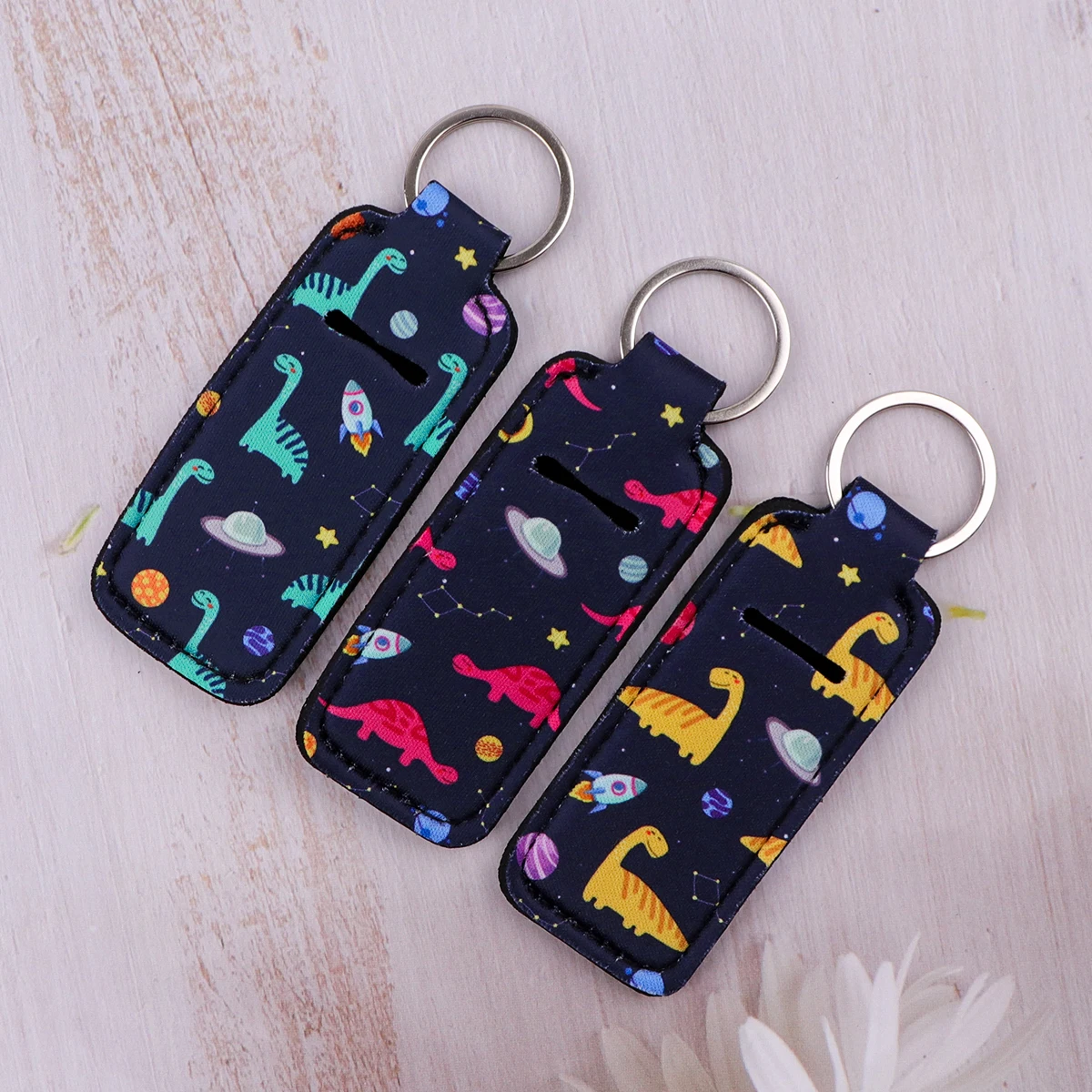 1pcs Animal Pattern Clip On Lipstick Holder Keychain Print Keyring Trendy Lip Balm Key Chain Bag Charms Travel Accessories