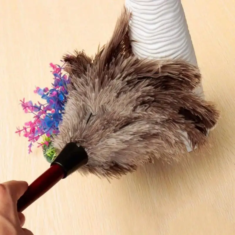 1 PC Feather Duster Wooden Handle Duster Anti-static Dust Removal Dusters Ostrich Duster Feather Fur Brush Home Cleaning Tools