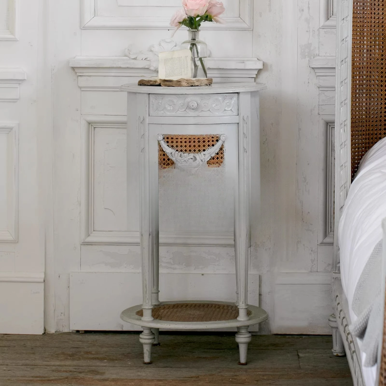 

Retro carved bedside table solid wood carving rattan locker bedside table