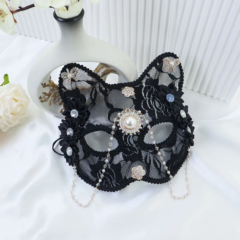 Creative Halloween Lace  Cat Mask Fashion Women Lace Half Face Masquerade Cosplay Animal Party Masks with Gem Chain Facewear