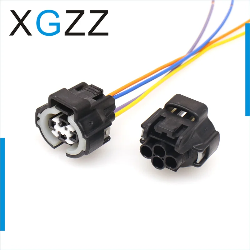 6189-0647 is suitable for Corolla Camry pressure sensor connector 90980-10943 connector