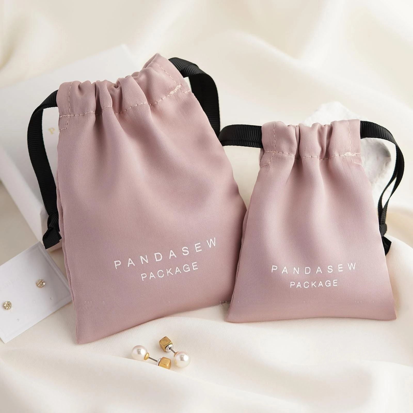 

Custom Logo 11x14cm 15x20cm 6x8in makeup bags Dark Pink Dense Silk Satin Jewelry Bag Pouch Gift Drawstring Bag