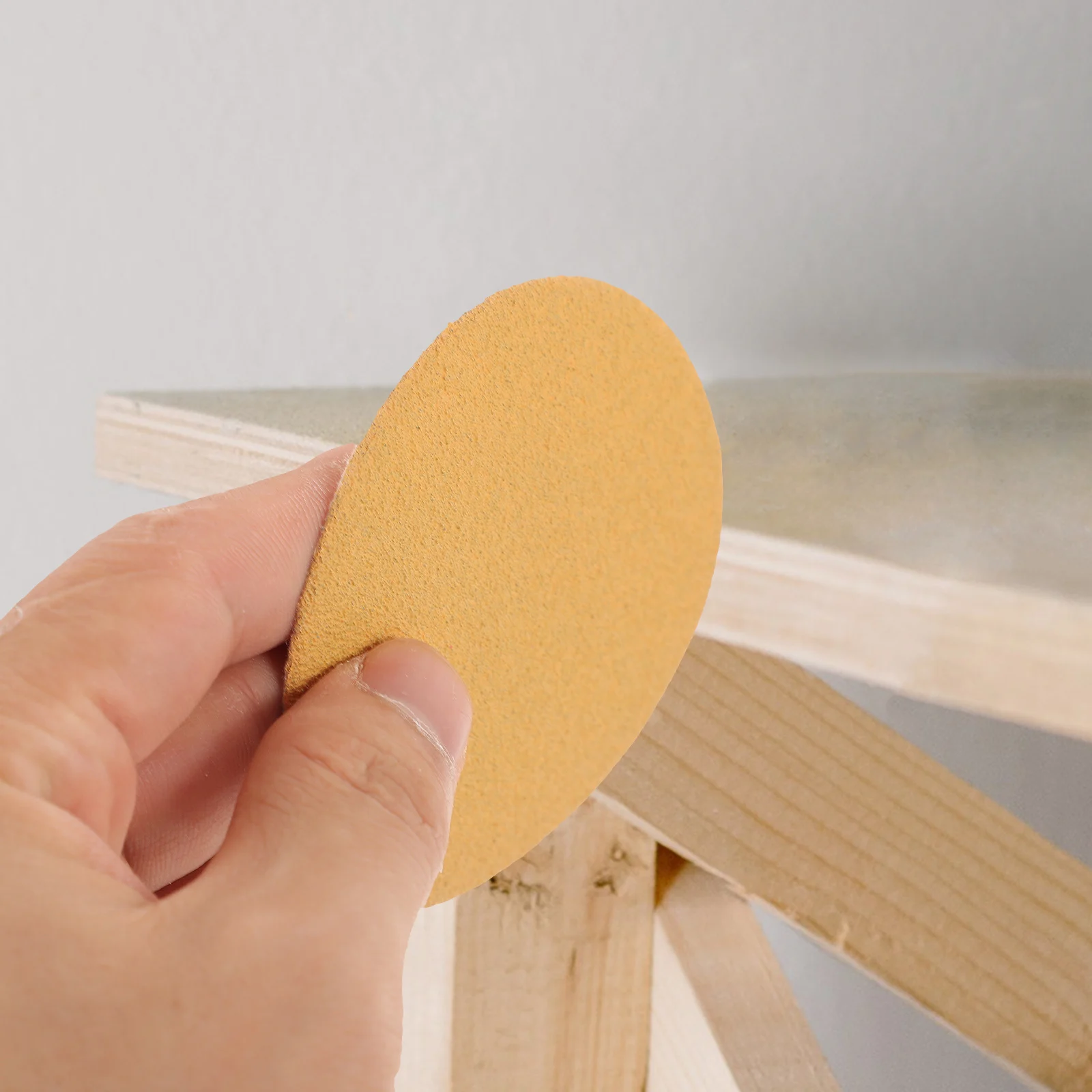 

40Pcs Assorted Sandpaper Pads Round Fine Grit Sanding Sheets for Furniture Wood Metal Polishing Sanding Paper Sand Paper