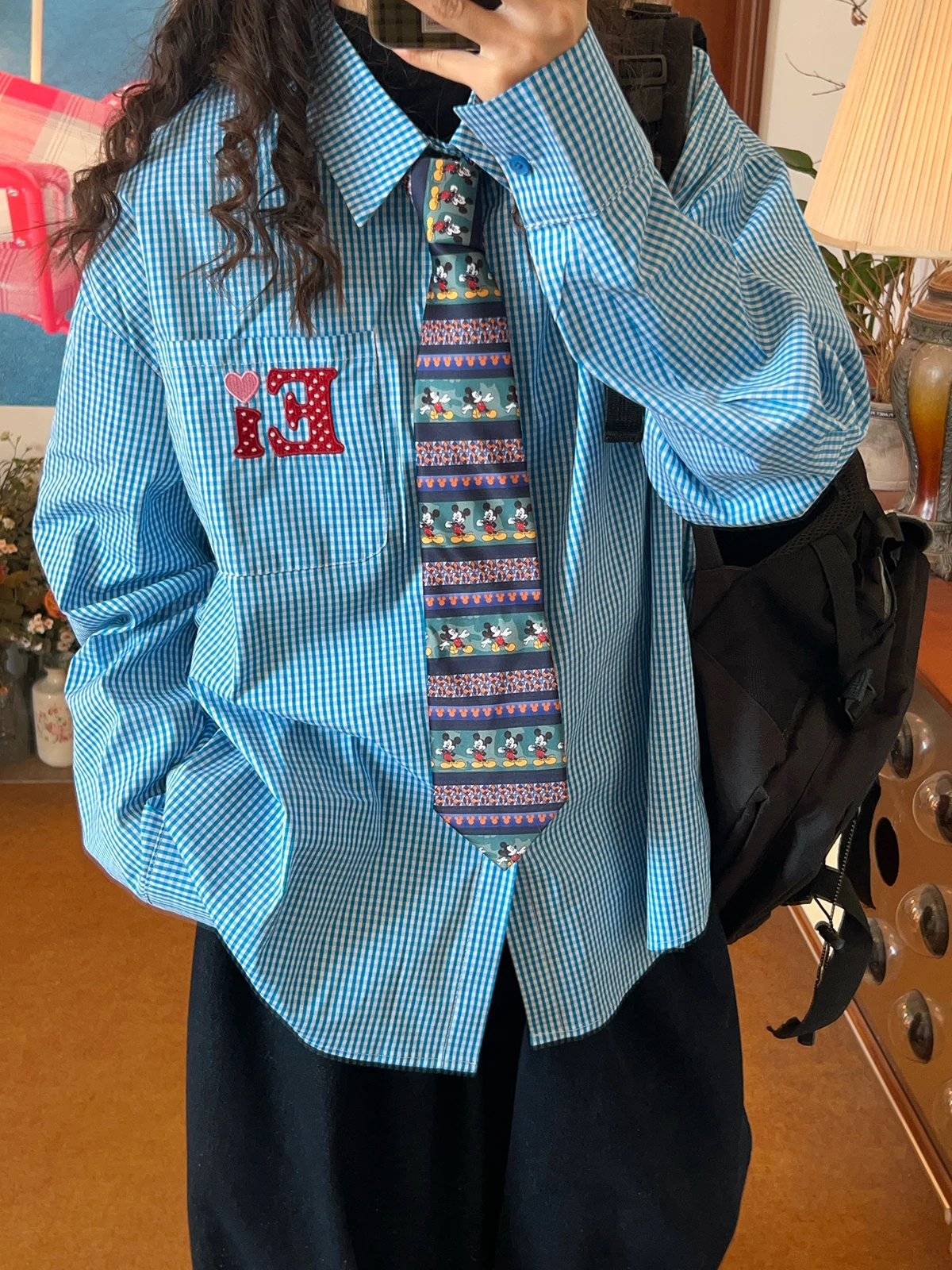 

Свободная женская рубашка в клетку с длинными рукавами в студенческом стиле, новинка весенней коллекции, дышащая, комфортная, приятная для кожи, с отложным воротником