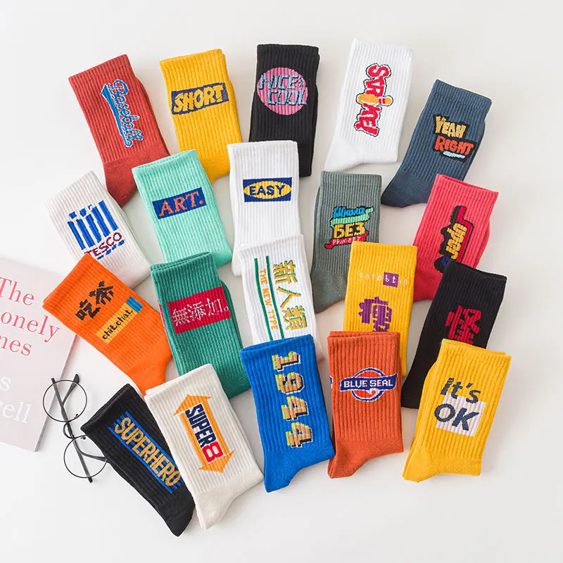 Autumn and winter street letter trend everything sports wind European and American couple style mid-tube cotton socks