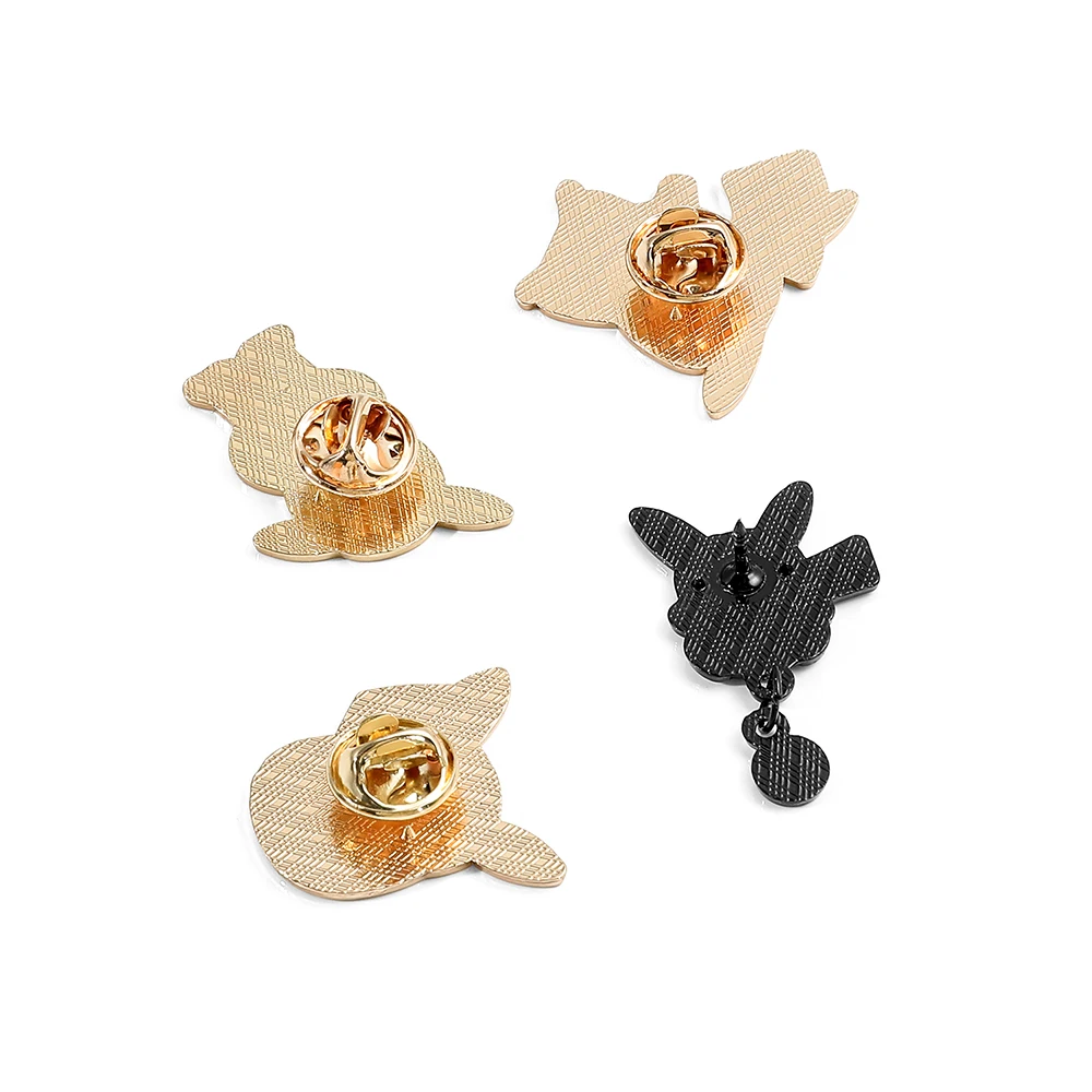 Pin de solapa esmaltado de bola de elfo, broche de Pikachu con capucha de 4 piezas, insignia de Metal para mochila, joyería de ropa, accesorios de emblema de Metal