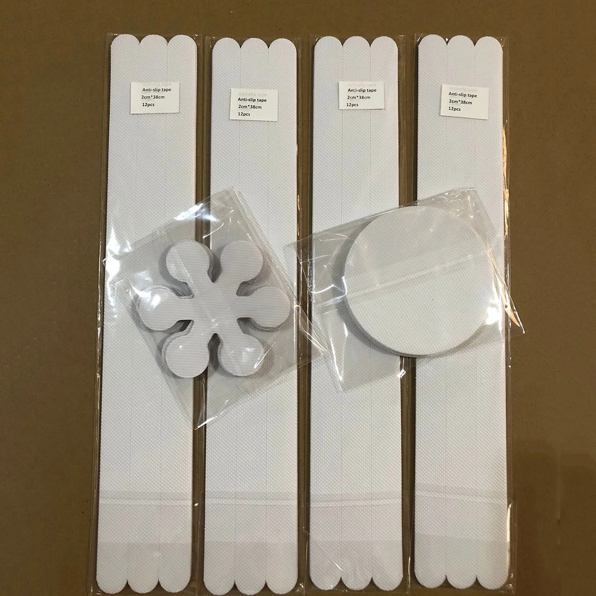 

Snowflake Anti Slip Stickers 8pcs Non Slip Tape for Shower Bathtub Floor Transparent Bathroom Safety Mat Home Waterproof Grip