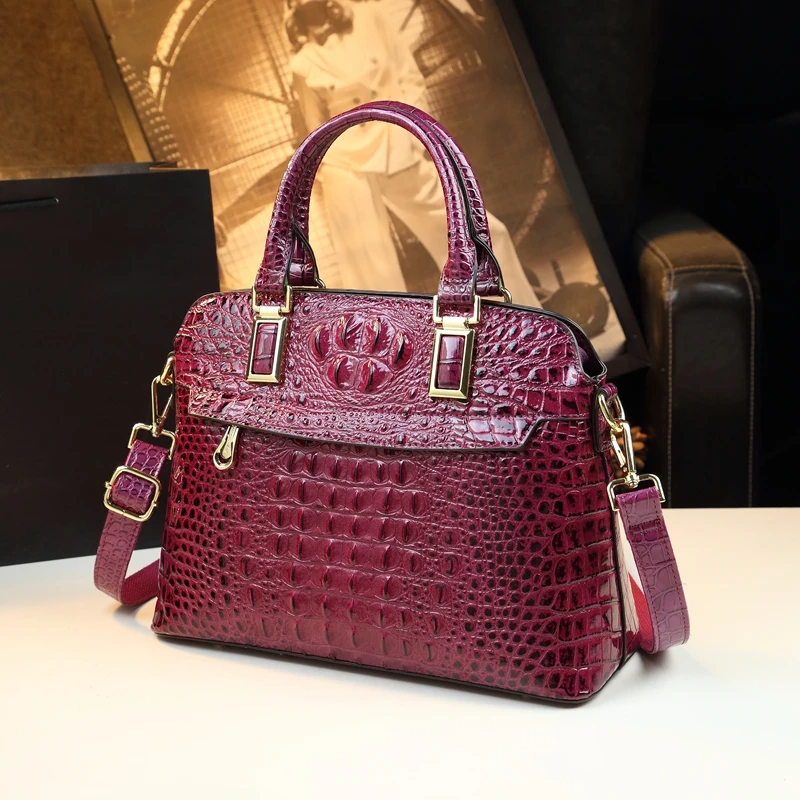 Crocodile pattern women\'s bag 2024 new fashionable and high-end handbag for middle-aged women