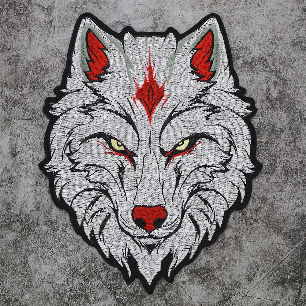 Vicious Fox Head Patch Embroidered Badge Iron On Emblem Animal Embroidery Patches for Jackets Art Elegant White Red Fox DIY