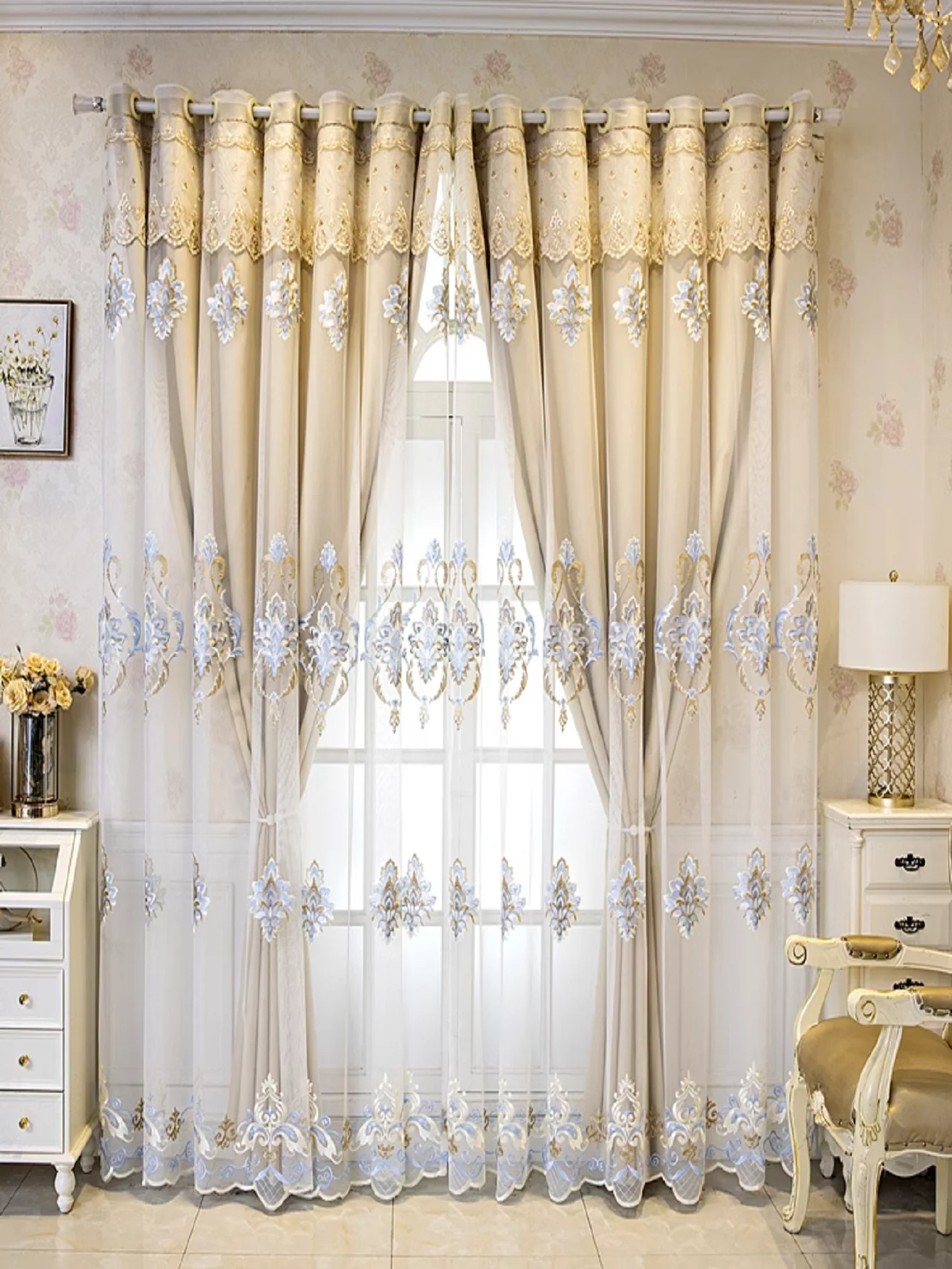 Nordic Style Light Luxury Beige Flame Cloth Gauze Integrated Embroidered Curtains Living Room Bedroom Balcony Blackout Curtains