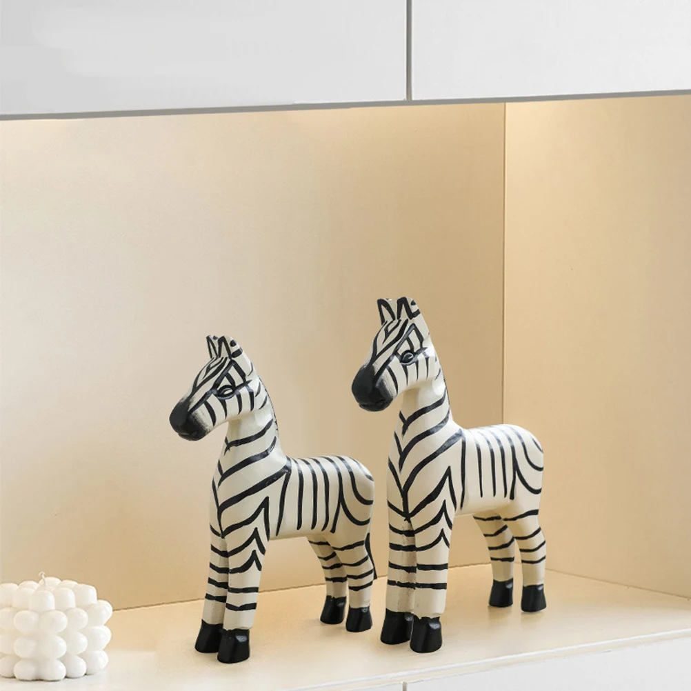 

2Pcs Wooden Zebra Ornament Animal Statue Carved Table Decor Unique Wooden Craft Decorative Adornment