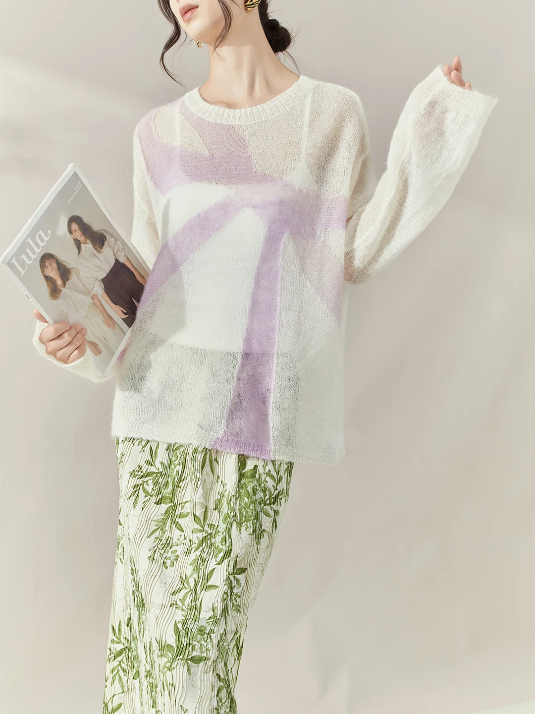 

Женский тонкий вязаный свитер Flowing Era в стиле кэжуал, свободного кроя, с длинными рукавами и круглым вырезом, подходит для осени