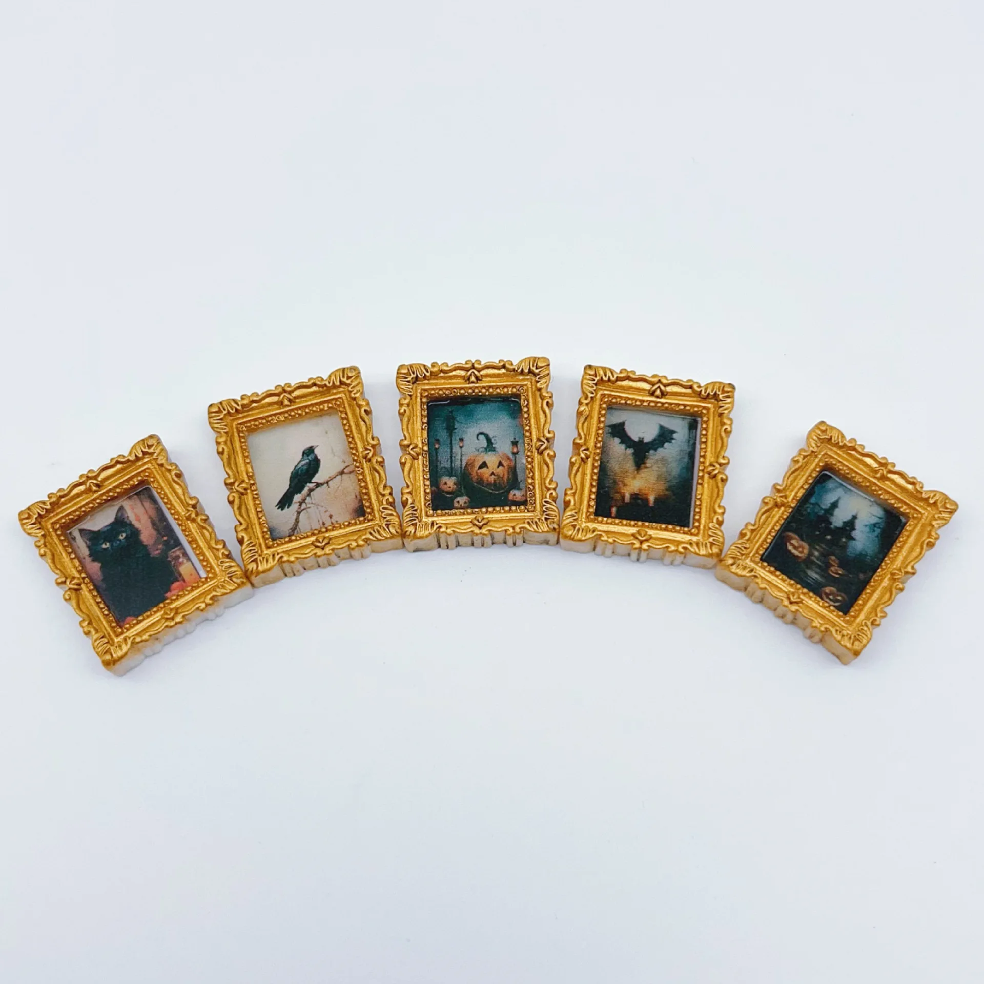 100pcs Cute Miniature Resin Flatback Gold Photo Frame Hallowmas Decor DIY Ghost Keychain Jewelry Accessories Doll House Decor