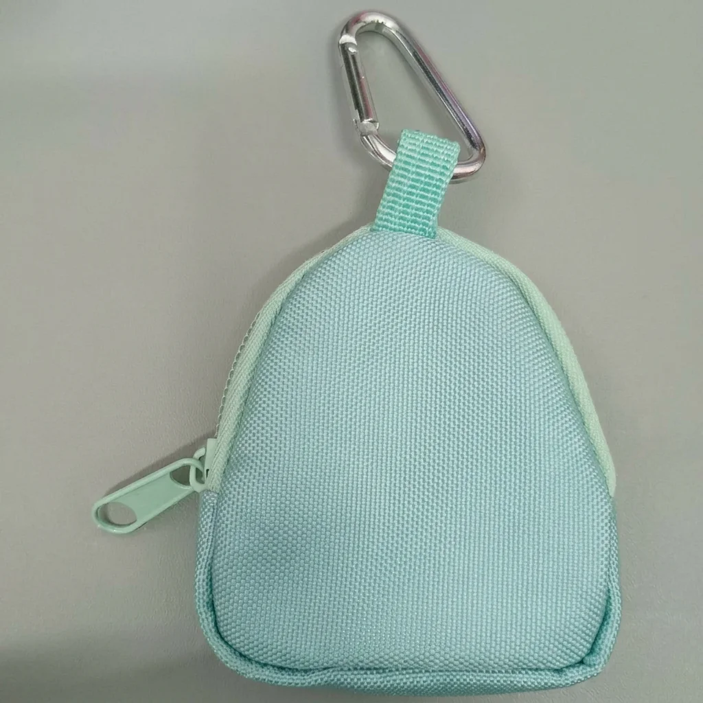 

Outdoor Earphone Storage Bag Unisex Oxford Cloth Key Pouch Metal Carabiner Coin Bag Compact Hanging Key Pouch For Hiking Daily