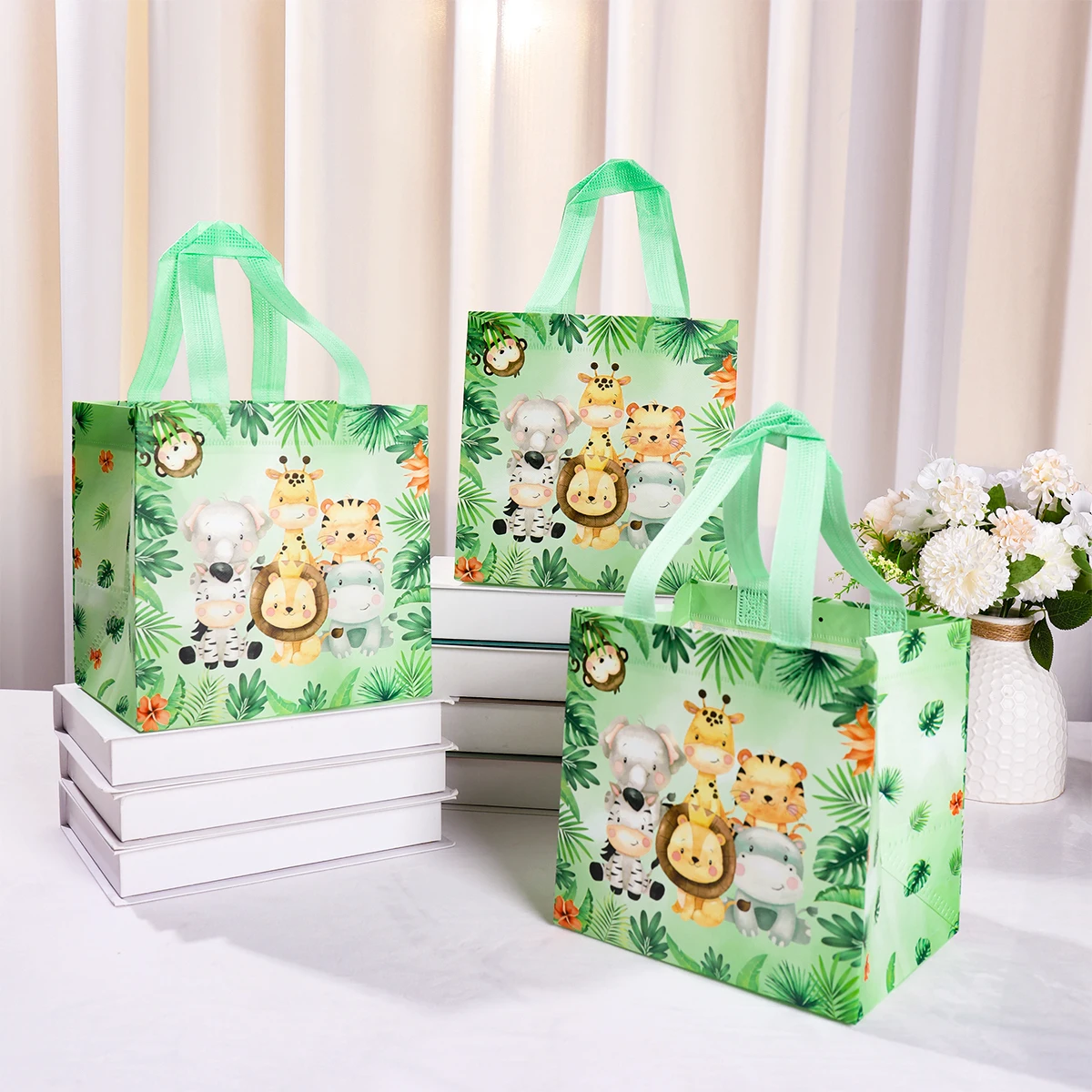 Jungle Animal Non-woven Gift Bags Jungle Theme Party Favors Portable Candy Pack Bag Kids Baby Shower Birthday Party Decor