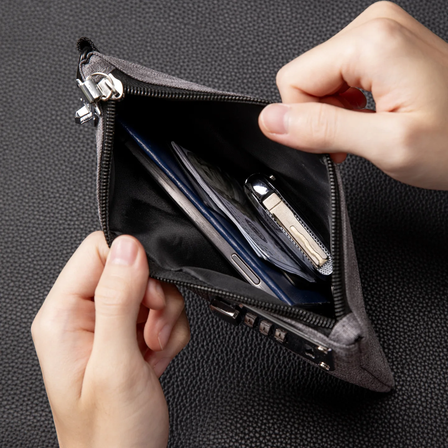 Lockable Money Bag Coin Purse for Cash Passports Credit Cards Storage Cash Bag