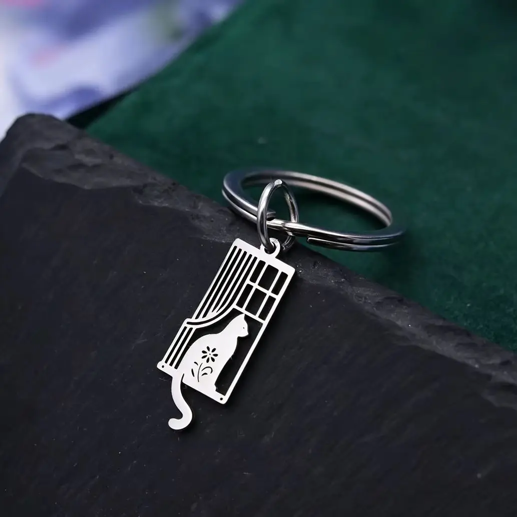 Chandler Cute Window Cat Decoration, Stainless Steel Window Frame Floral Kitty Suspension Pendant Keychain Jewelry