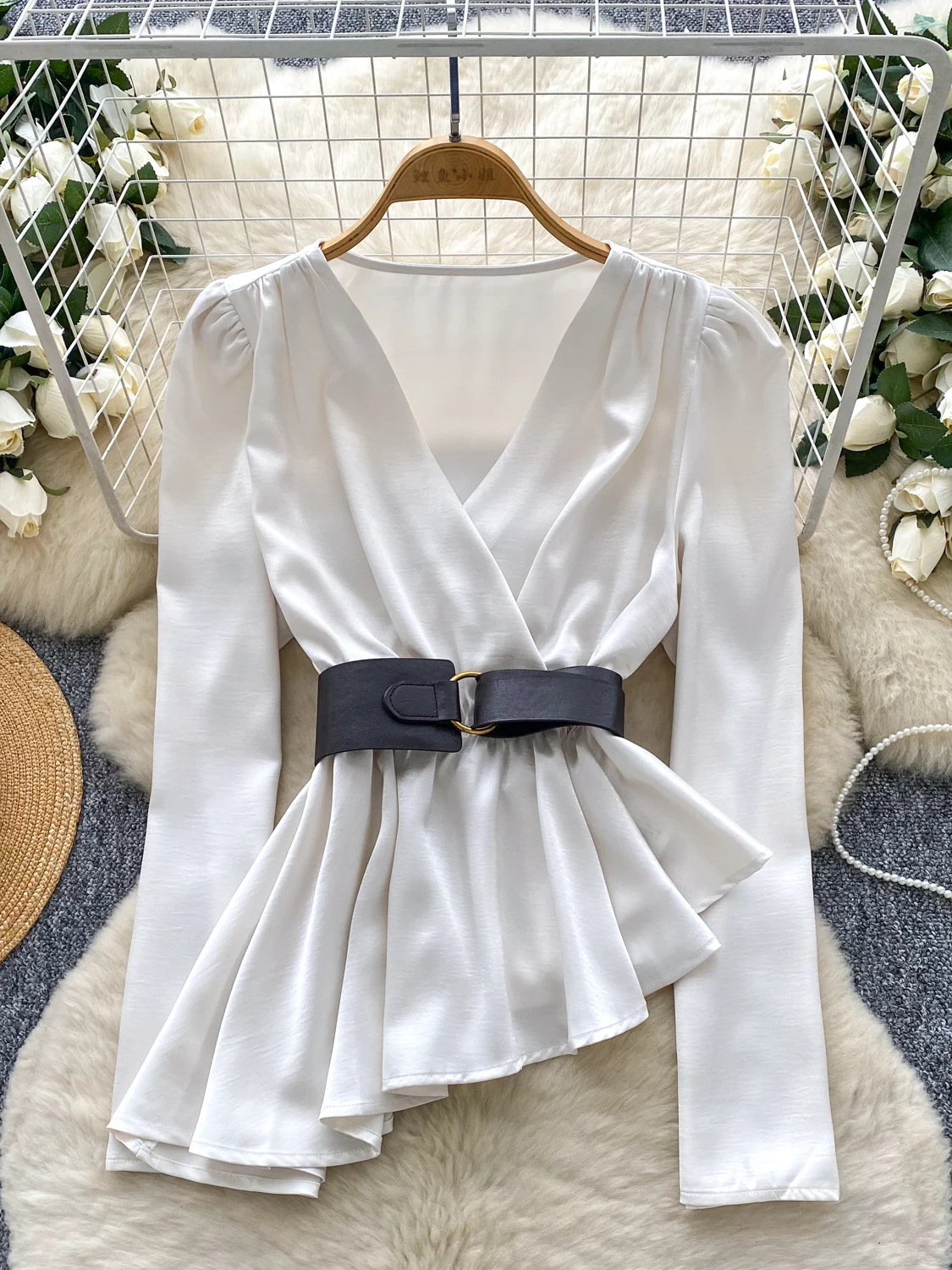 Ele Long Sve Silk Feel irt المرأة Faion الخريف غير النظامية حزام تصميم الراقية Sle النسخة الكورية العصرية