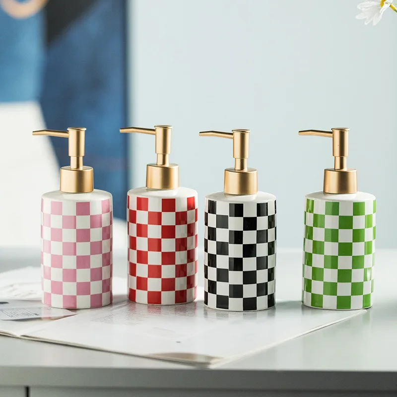 Fashionable Checkerboard Ceramic Soap Dispenser,Suitable For Bathroom,Refillable Empty Container,Bathroom Accessory
