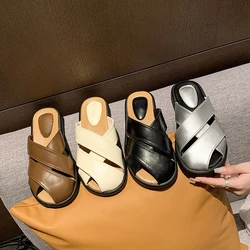 Slippers Women Summer Shoes Flats Hollow Breathable Leather Sandals Casual Soft Sole Round Toe Rubber Sole Shoes Outside