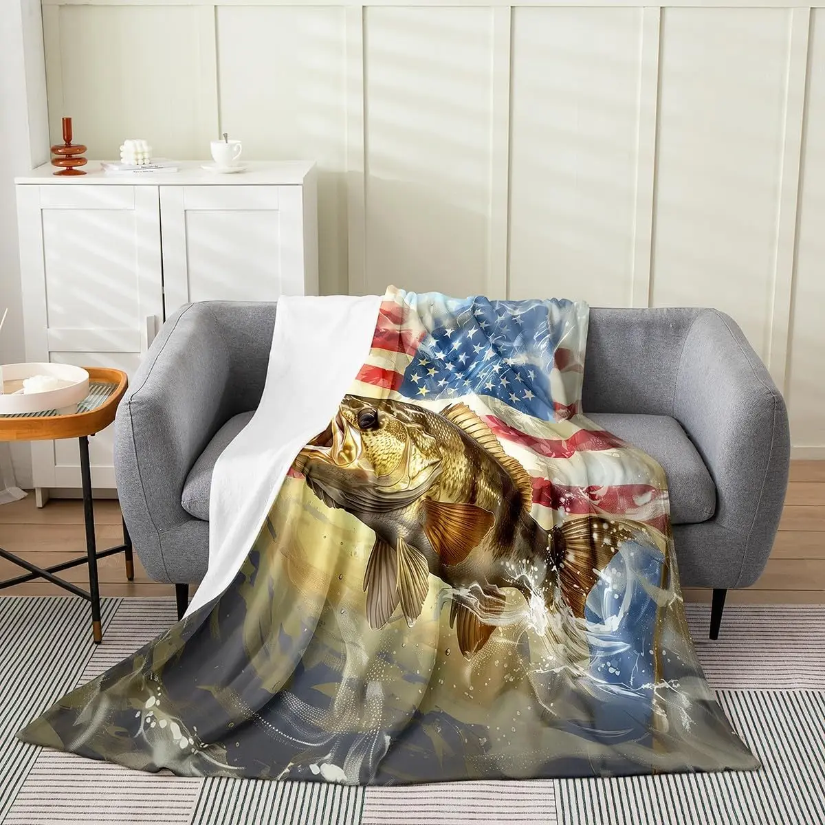 Leaping Big Pike Fish Flannel Fleece Throw Blanket Throw Fuzzy Blanket for Sofa Couch Decor Bass Fish Fishing Hunting