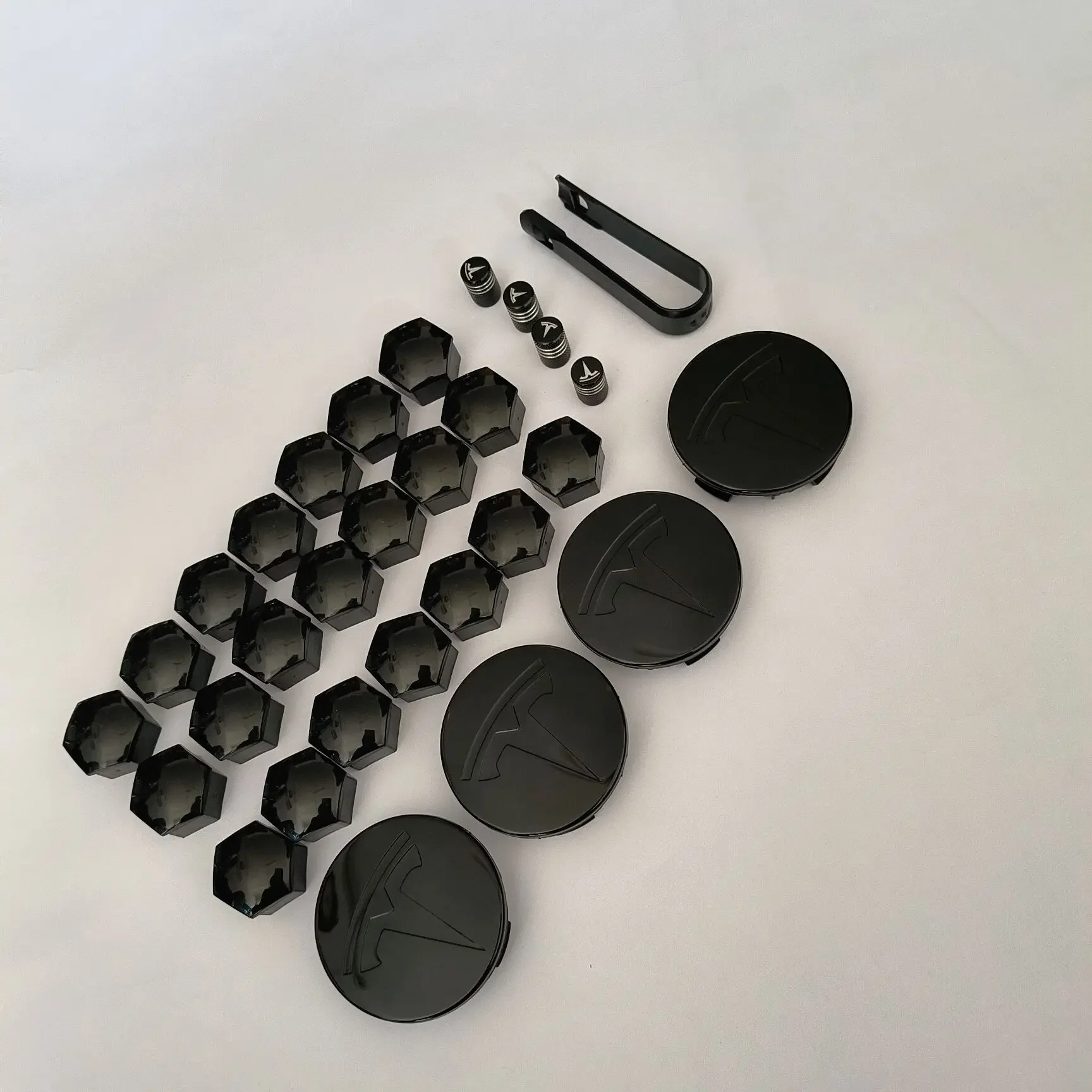 29GlossBlack Black