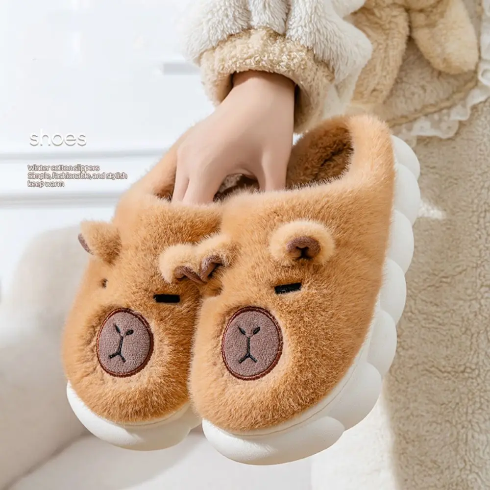 Houseshoes الشتاء كابيبارا النعال رشاقته الدافئة لينة الكرتون فروي النعال المضادة للانزلاق لطيف دفئا المنزل أحذية قطنية زوجين