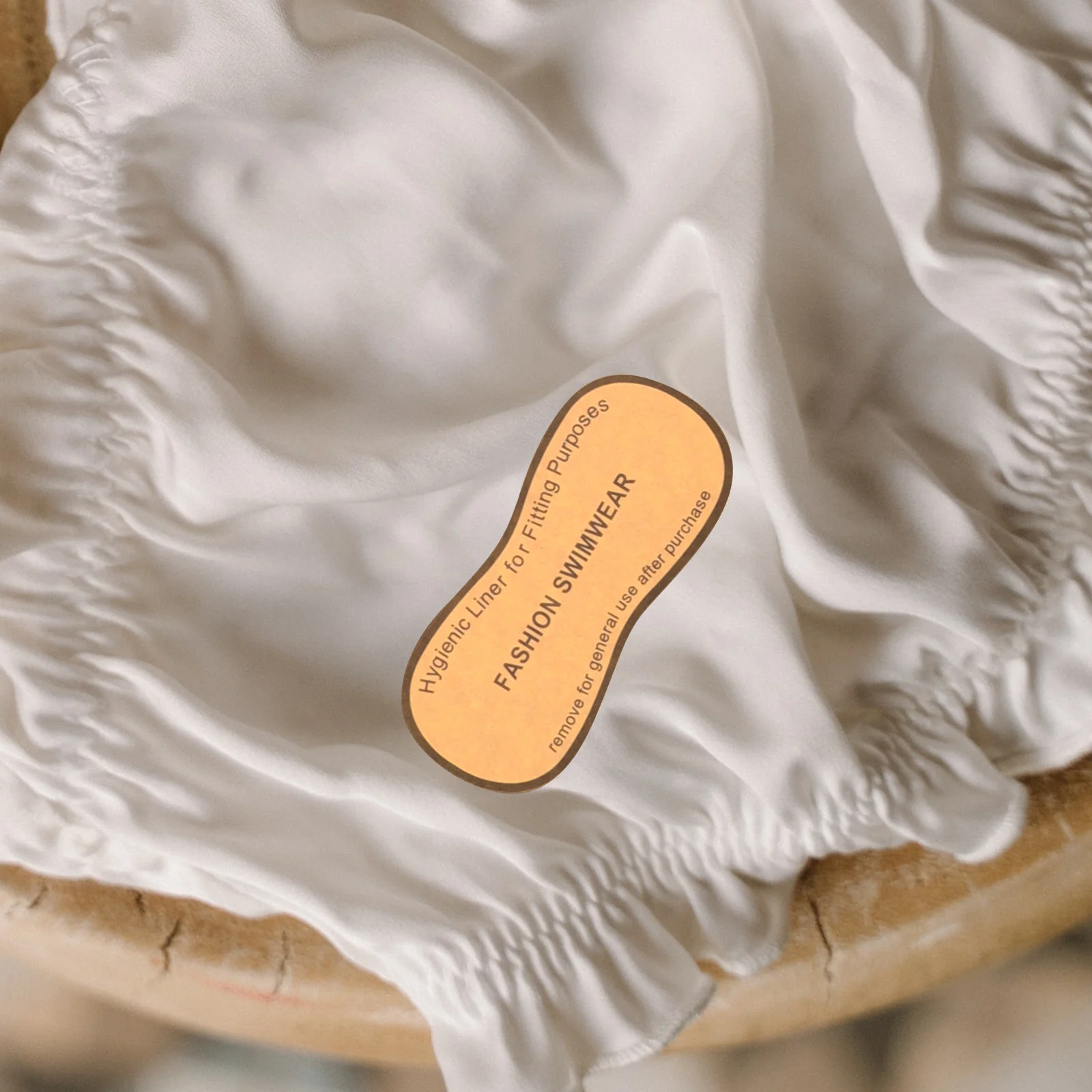 100Pcs Bikini Sticker Reliable Adhesive Fitting Liner for Swimwear Protection Against Leakage Portable Discreet Comfortable