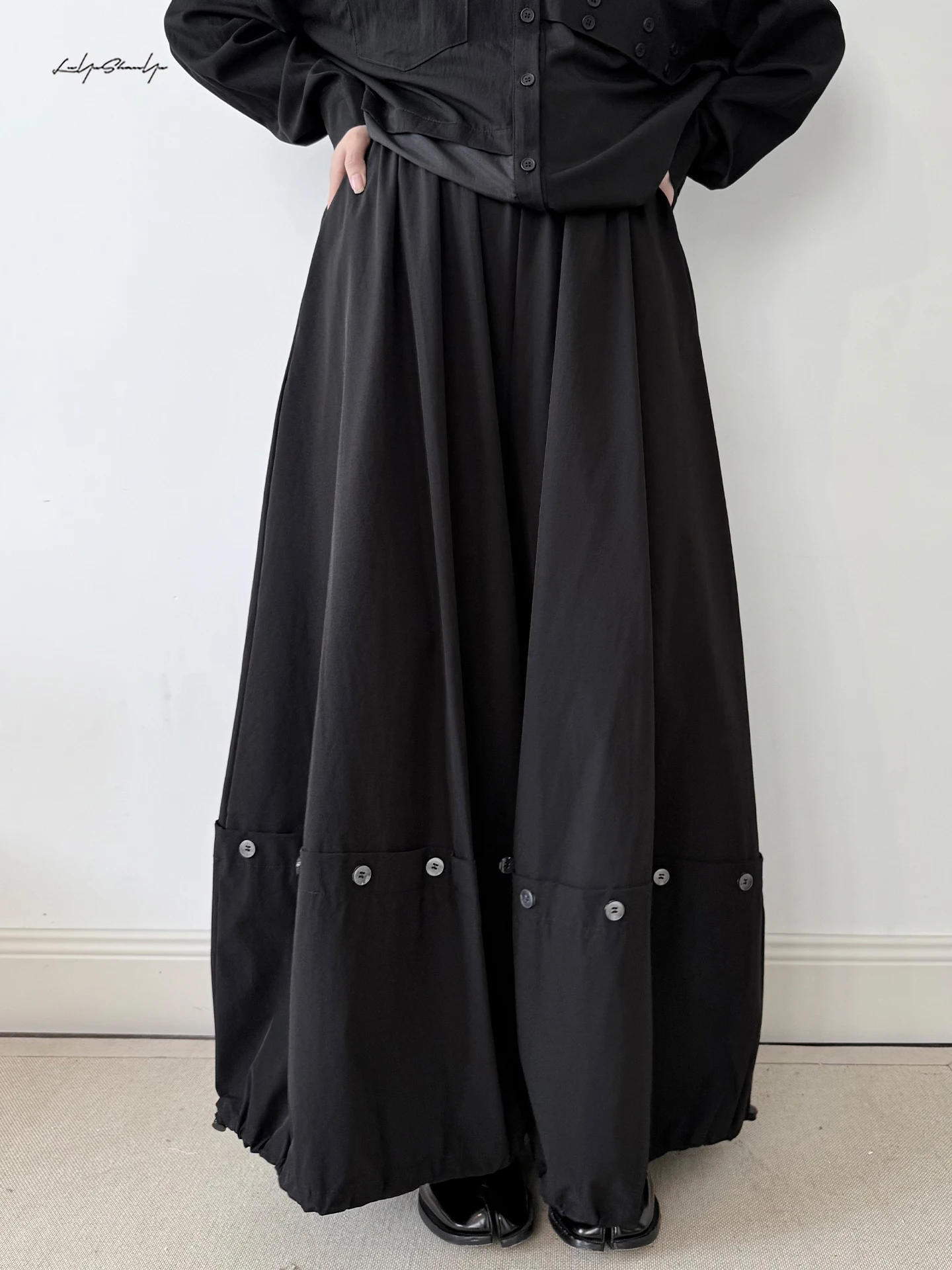 

Land And Mountain Island Lazy Style Pants Buttoned Cuff Adjustable Long Skirt Pants Loose BF Cotton Polyester Blend Trousers