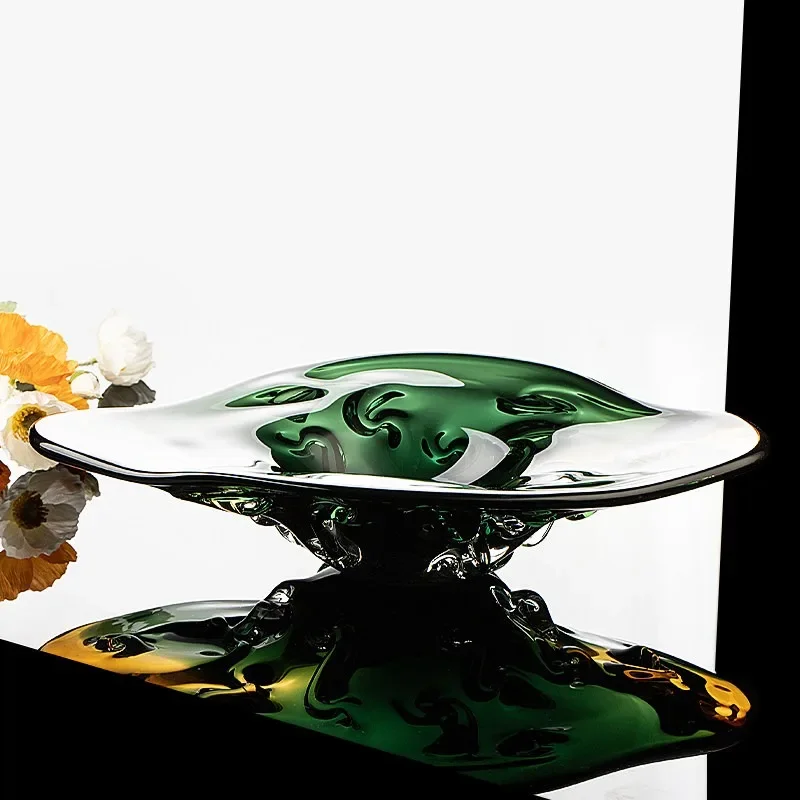 Flowing clouds and flowing water irregular abstract fruit plate light luxury high-end glazed fruit plate home living room storag