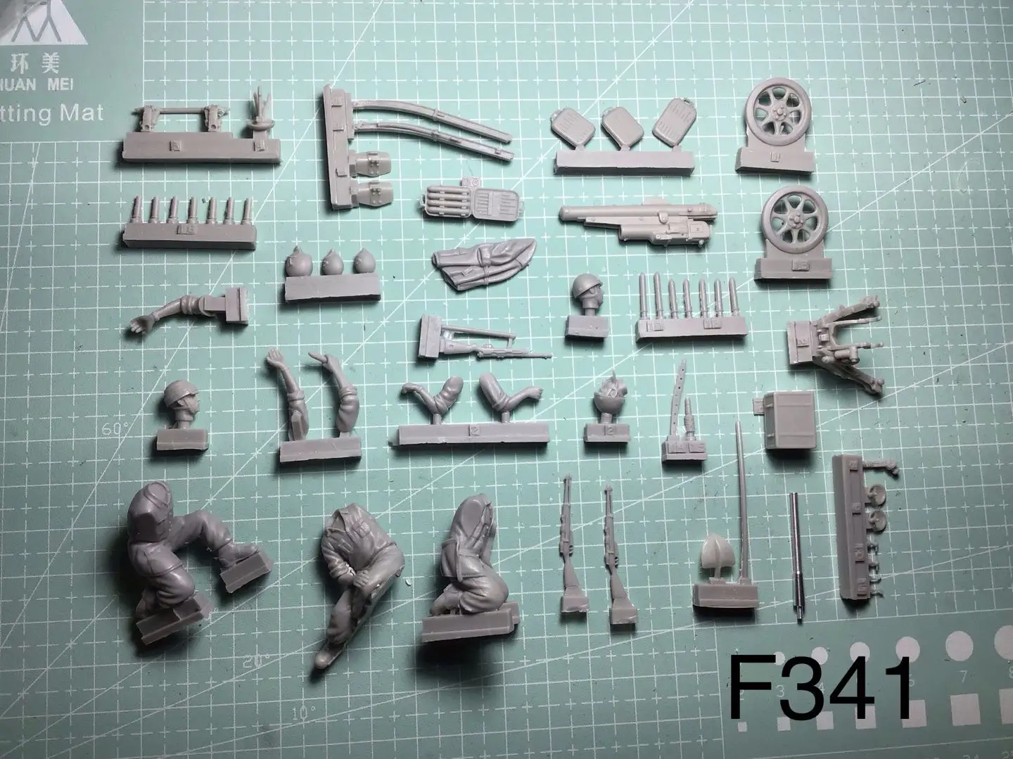 1/35 Resin Model Figure GK, Unassembled and unpainted kit