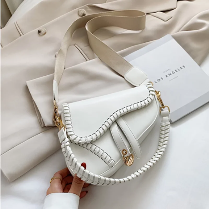 Fashion Saddle Women Bag One Shoulder Handle Trend Casual Hasp Zipper PU Material Polyester Inside Lock Ornament