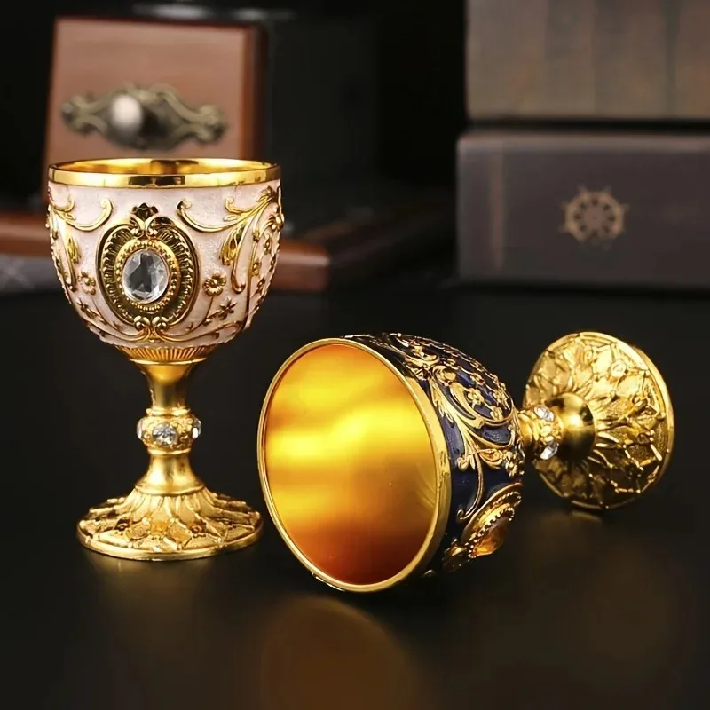 خمر الكأس المقدسة كأس القرون الوسطى اليد محفورة كأس للنبيذ المعدني النمط الأوروبي شريط المنزل درينكوير غرفة الطعام وديكور المنزل #5