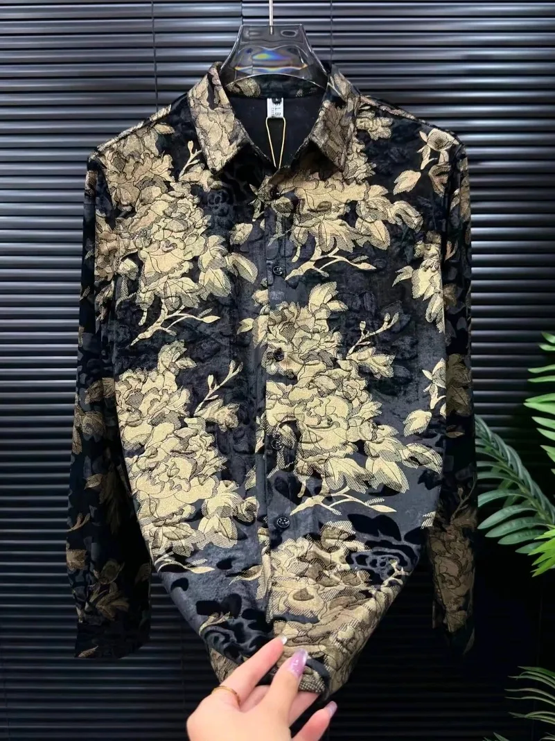 

Мужская бархатная рубашка с цветочной вышивкой и длинным рукавом, модная, осенне-зимняя, повседневная, приталенного кроя, универсальная, элегантная, топ-модель