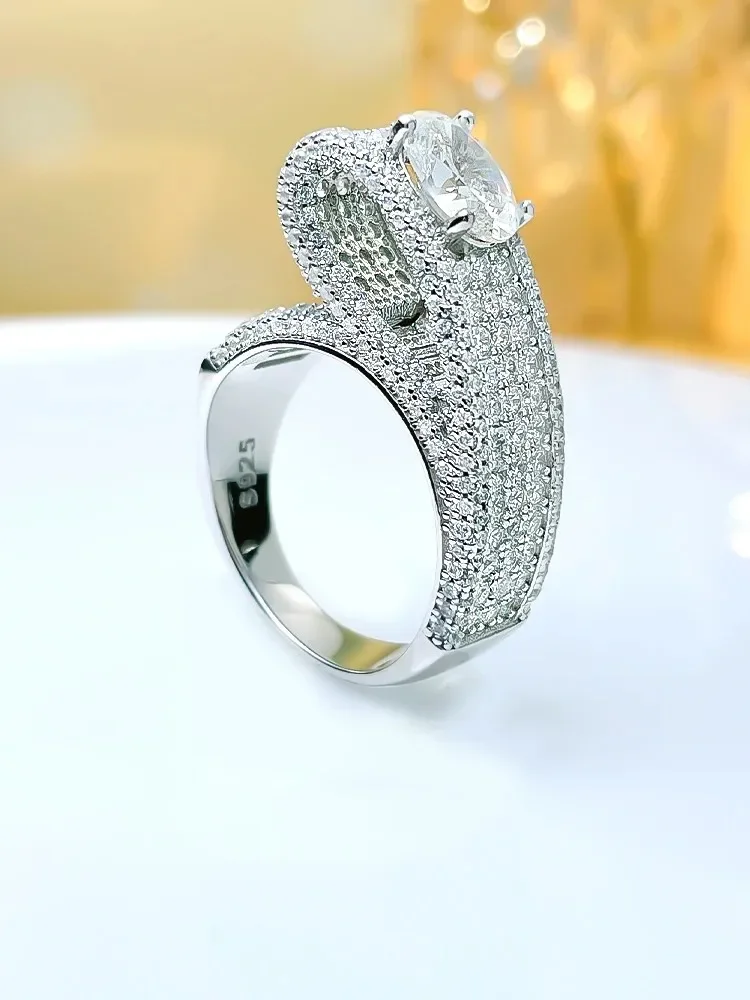 Karloch S925 Sterling Silver High Carbon Diamond Oval Ring for Women with Exaggerated Personality in Europe and America