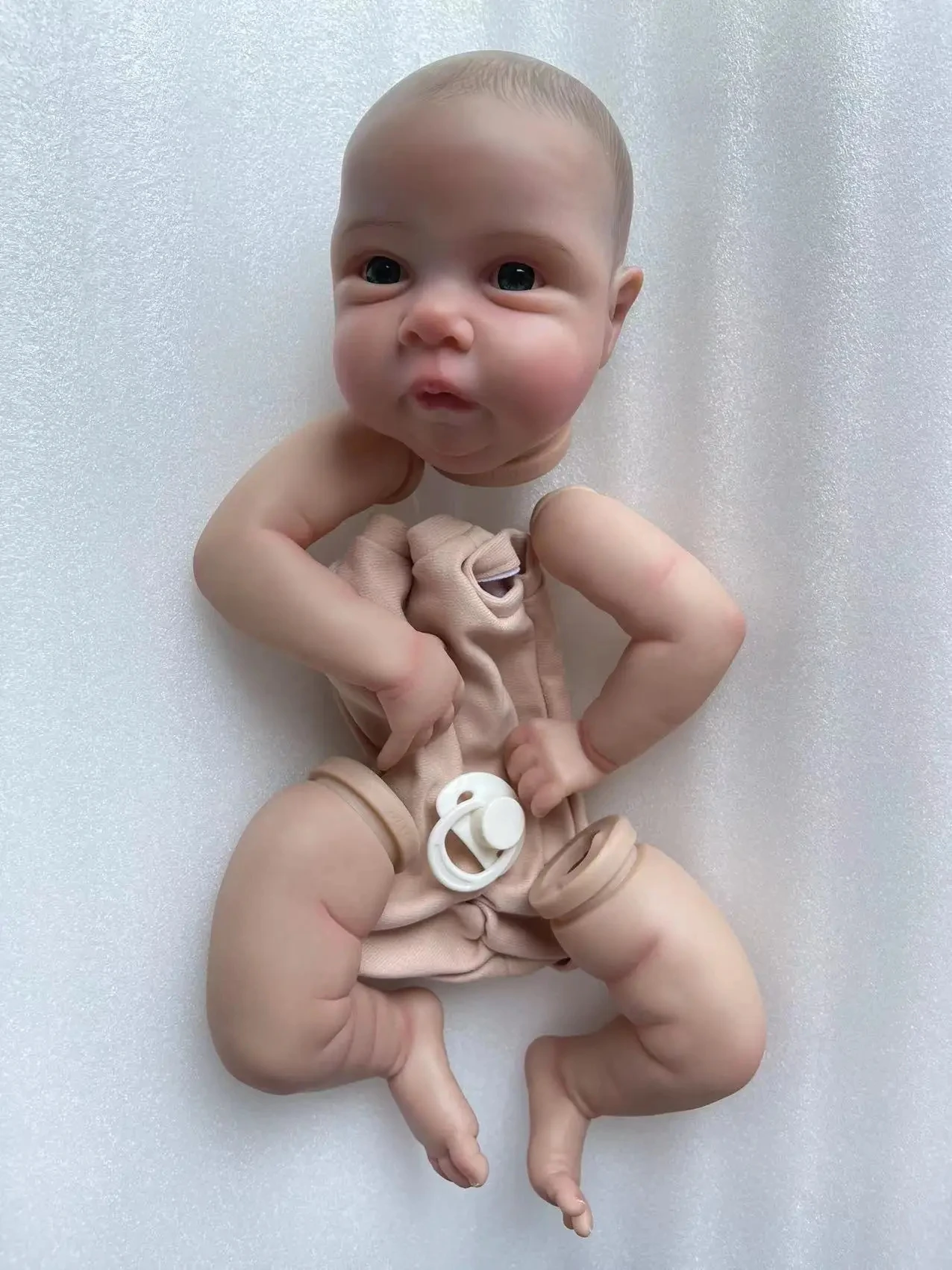 19Inch Miley Geschilderde Kit Reborn Pop Onderdelen Schattige Baby 3d Schilderij Met Zichtbare Aderen Inbegrepen Doek Lichaam