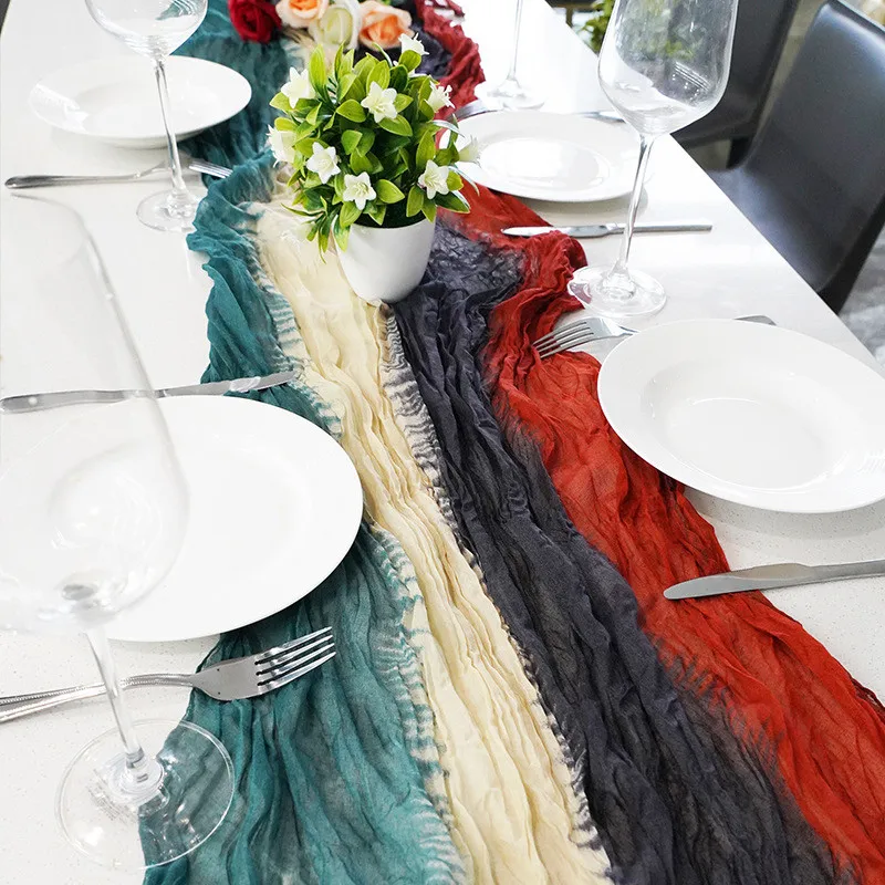 Bohemian Table Runner Balinese Tie-Dye Pleated Tablecloth Wedding Dinner Party Decoration Twist Table Cover Holiday Table Flag