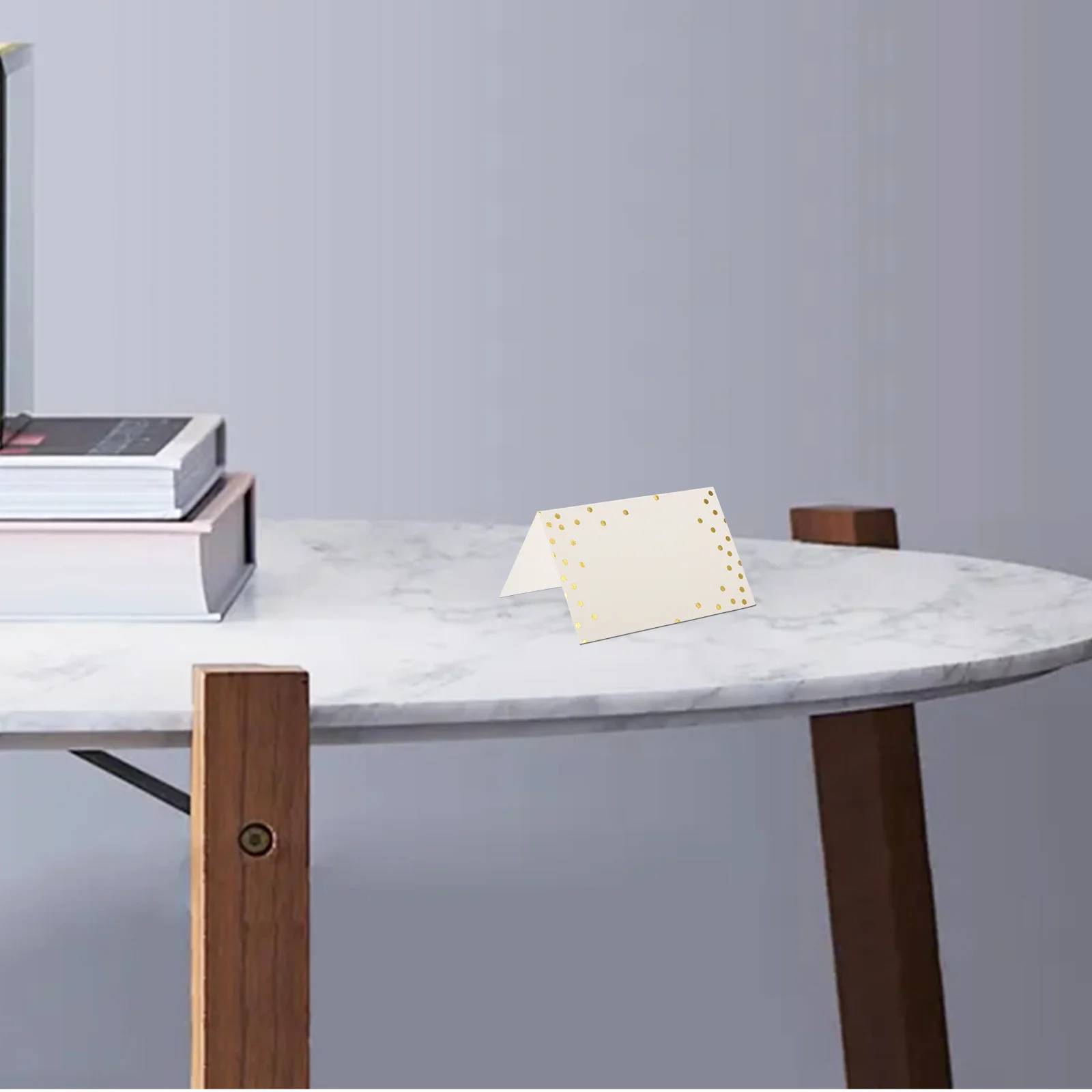 

50Pcs Tent Cards Wedding Banquets Easy Setup Personal Touch Table Name Signs Place Cards Wedding Seat Card Name Tents