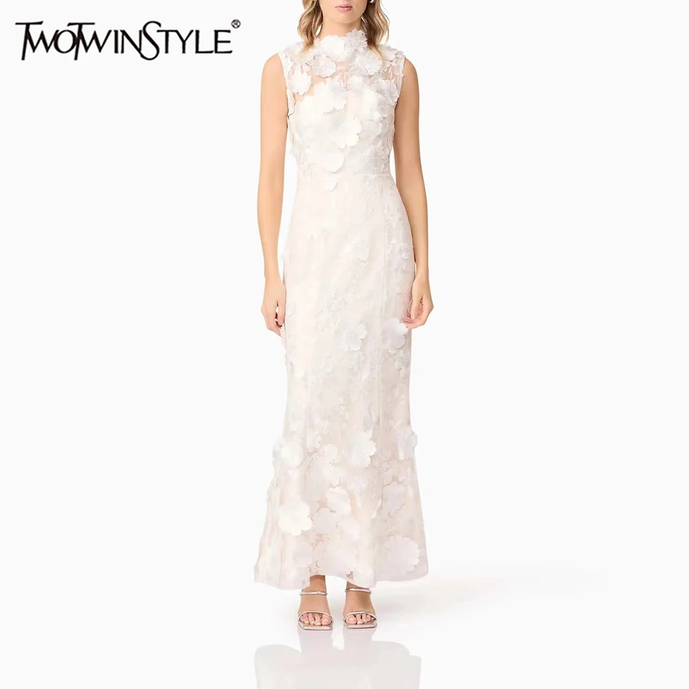 

TWOTWINSTYLE Slimming Sheer Spliced Appliques Elegant Dresses for Women Round Neck Sleeveless Temperament Dress Female Clothing